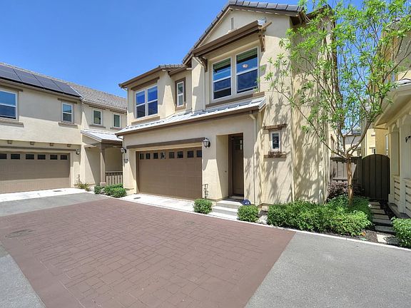 2nd image of 6086 Charlotte Dr
