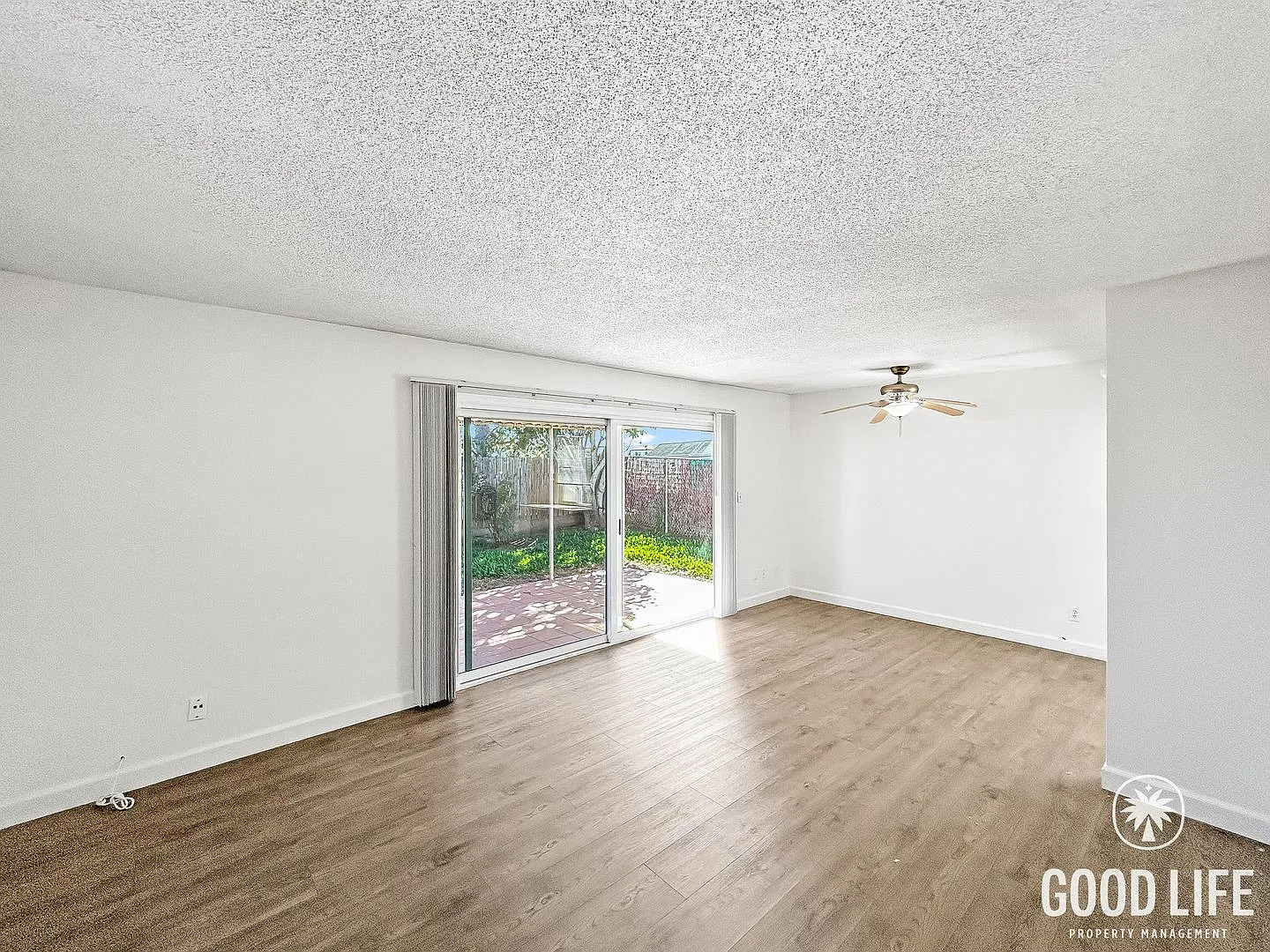 Sd: 3bd/2ba Single-Story Home In Clairemont W/ Large Backyard, Covered Patio & 2-Car Garage! — Photo 3