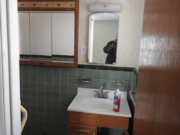 7044 Norma St — Photo 10