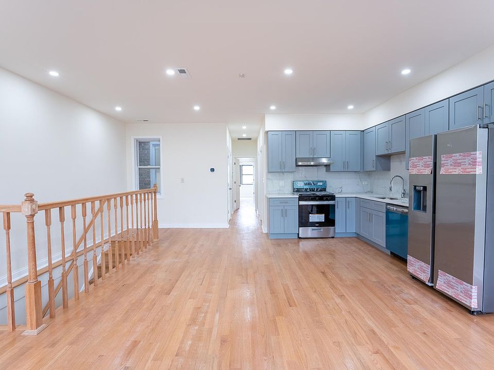 1st image of 3331 S Wallace St #2