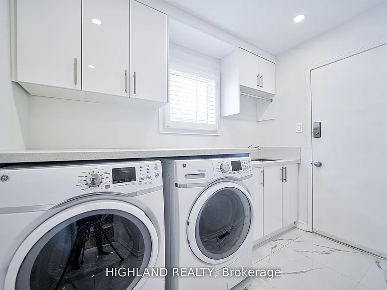3591 Copernicus Dr — Photo 16