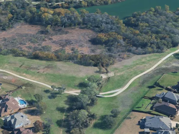 5845 Lamb Creek Dr, Fort Worth, TX 76179