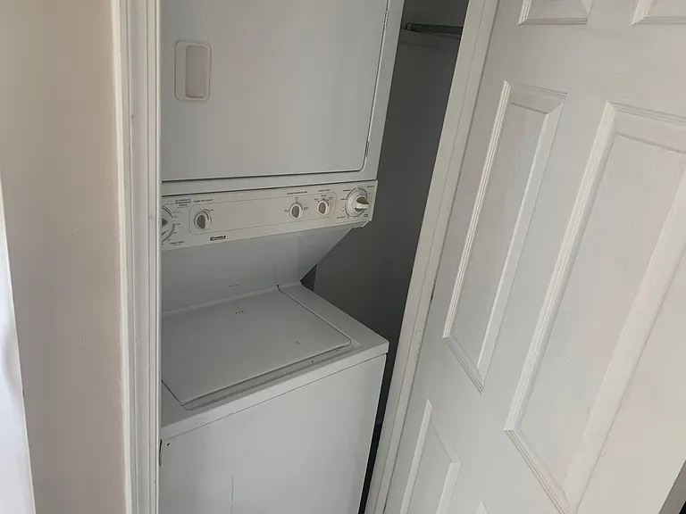 487 Bush Berry Rd #B — Photo 7