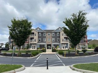 1708 Fairmont Dr #308, Harrisburg, PA 17111