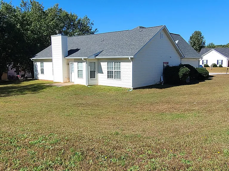 30 Princeton Ct — Photo 15