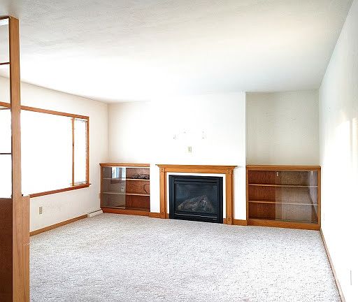 2nd image of 400 Vulcan St