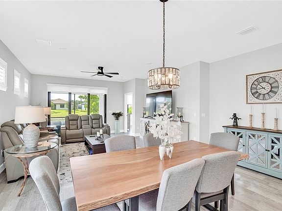 2nd image of 4028 Basket Oak Cir