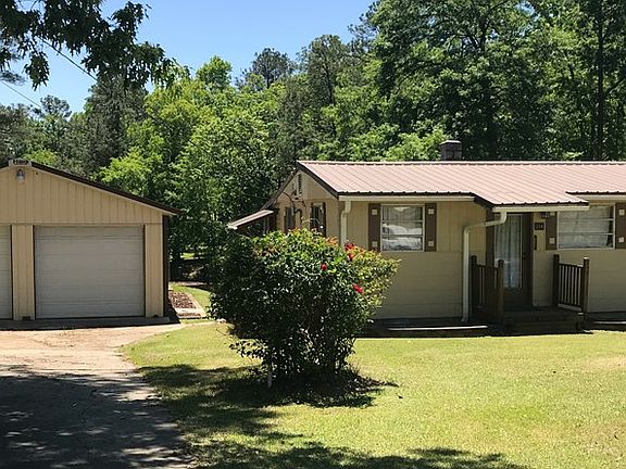 2nd image of 214 Beach Dr