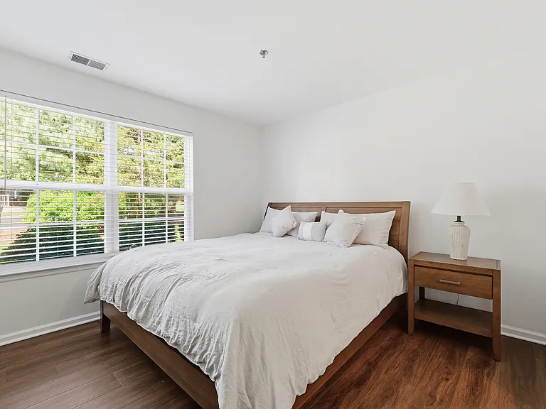 5301 Tudor Dr — Photo 21