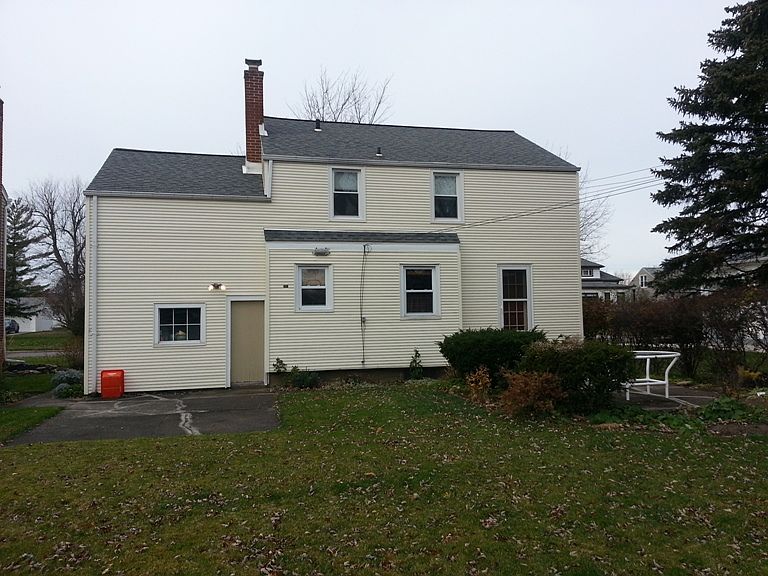 1st image of 319 Ashford Ave