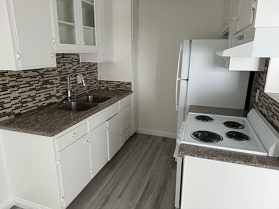 2nd image of 5656 La Mirada Ave APT 7