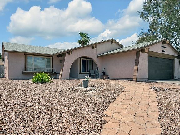 2nd image of 1322 Elsa Way