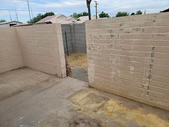2nd image of 13853 N 8th Pl APT 9