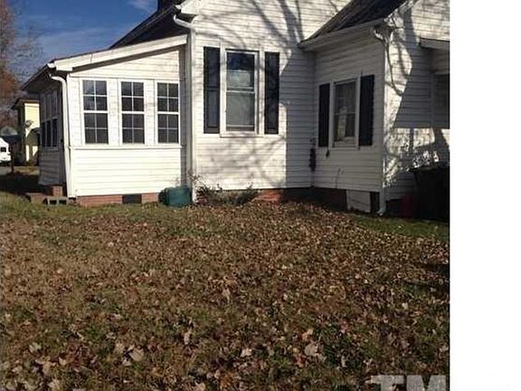 5th image of 301 New College St