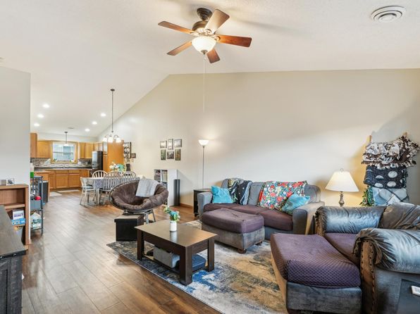 280 Cedar St UNIT 53, Baldwin, WI 54002