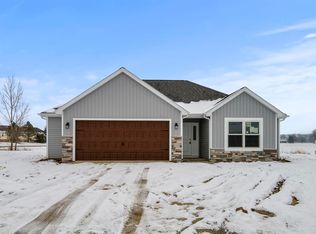 10439 Buckshire Ct, New Haven, IN 46774