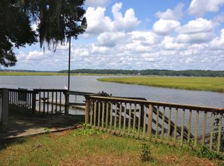 1334 Azalea Rd, Crescent, GA 31331