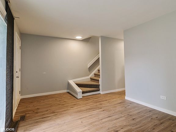 2nd image of 462 Ziegler Dr