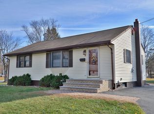 1 Helen St, Succasunna, NJ 07876