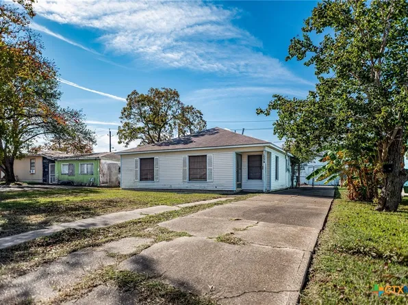 109 Tommy Dr, Port Lavaca, TX 77979