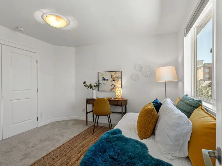 1125 N 93rd St #6 — Photo 22