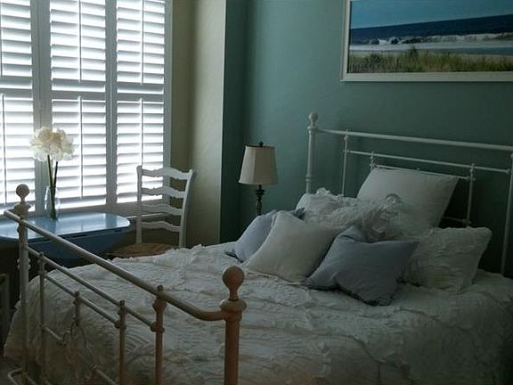 5th image of 345 Bayshore Blvd APT 703
