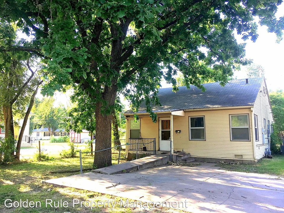 1st image of 512 1/2 W 10th Ave