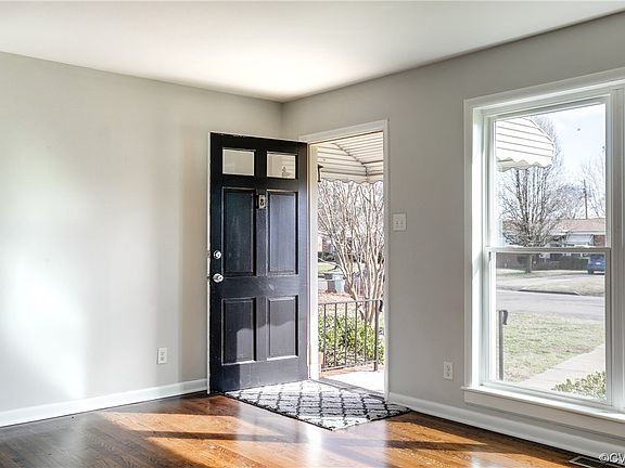 3rd image of 2308 Bluestone Dr