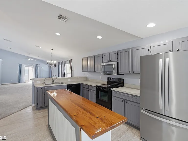 3005 41st St W — Photo 28