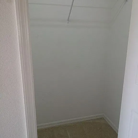 148 Columbia Dr — Photo 10