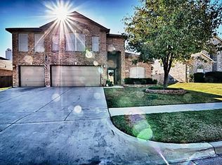 906 Bonanza Dr, Arlington, TX 76001