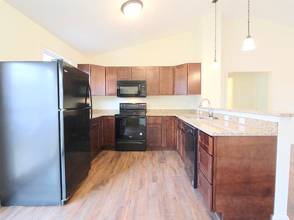4th image of 1768 Bexley Dr