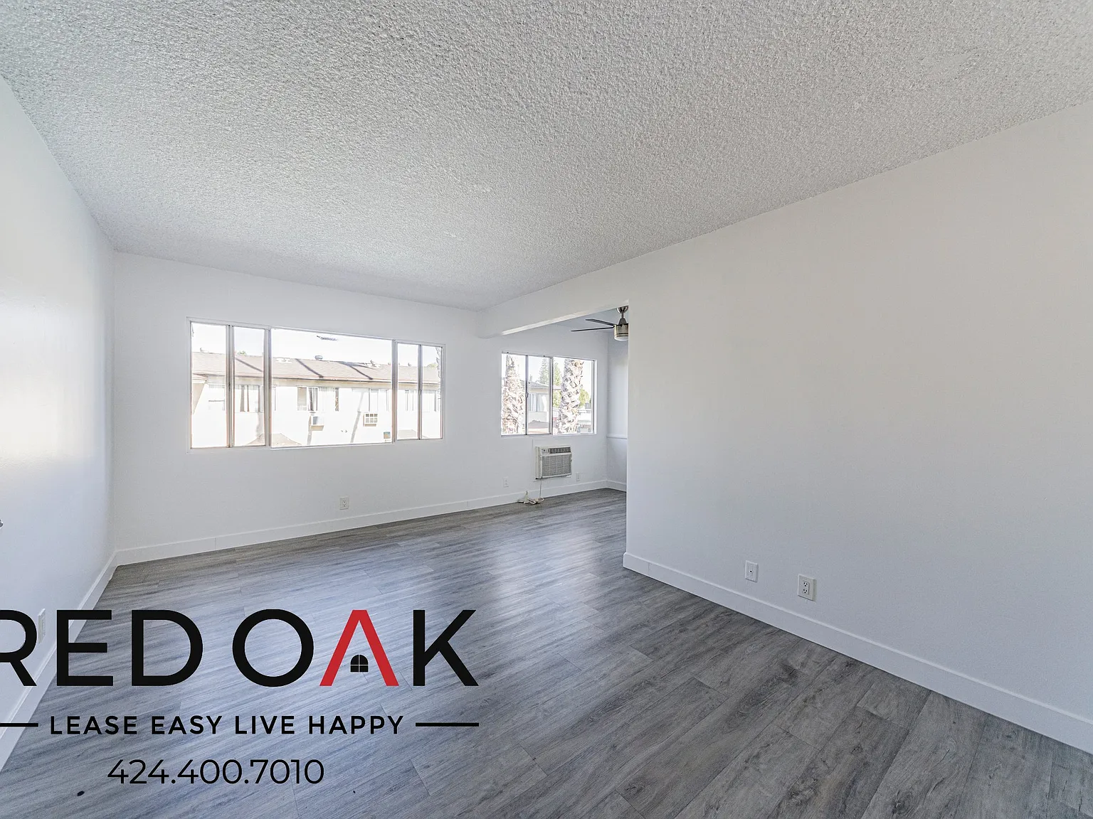 ~1 Month Free~ Bright 1-Bed With Pool And Parking Available ~ In Reseda! — Photo 1
