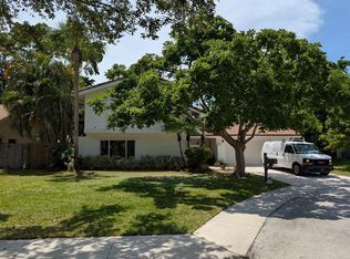 3069 NW 27th Ter, Boca Raton, FL 33434