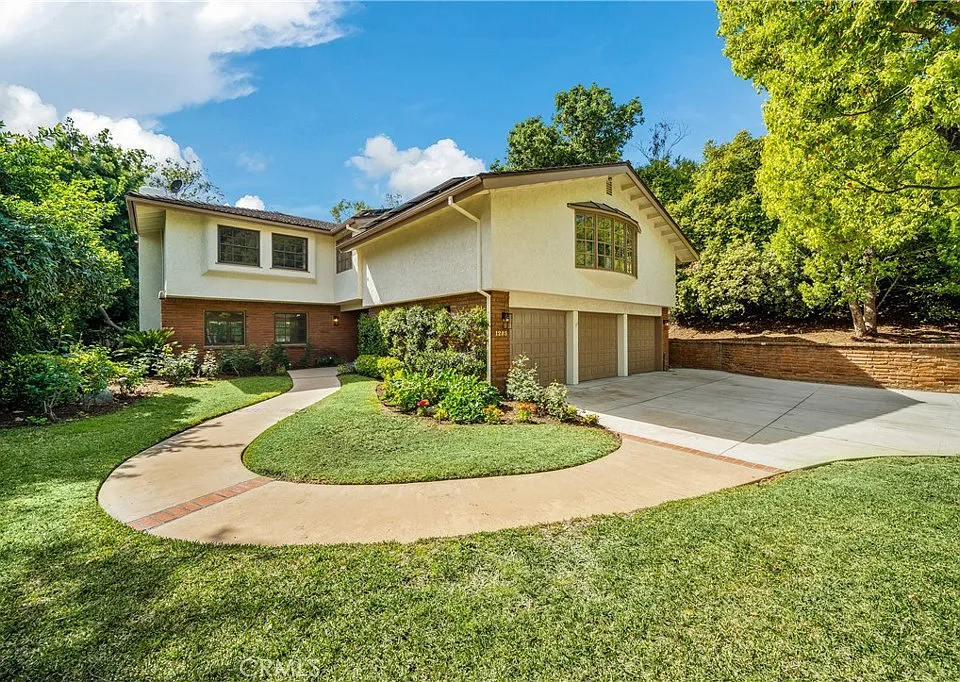 1203 Patton Way