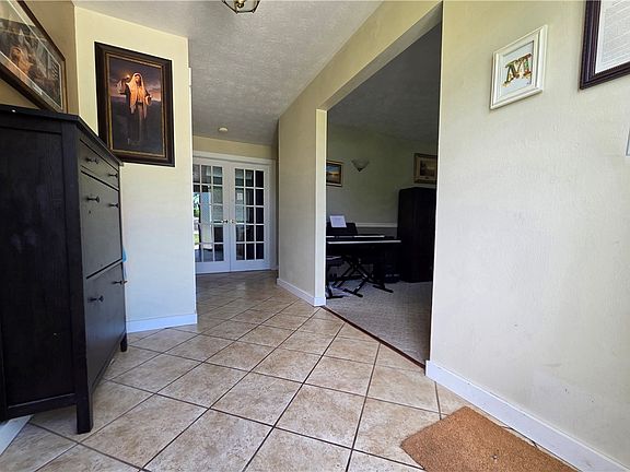 4th image of 3635 Kemp Rd