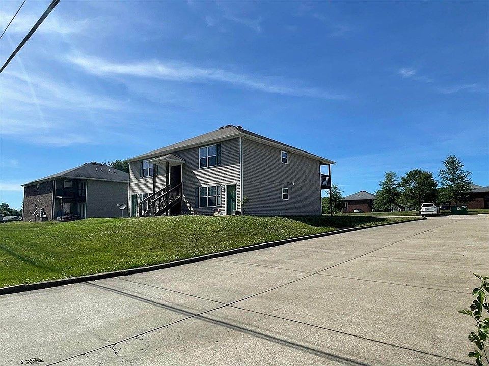 2nd image of 464 Springfield Rd