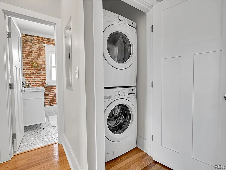 1578 N Meade St #A — Photo 15