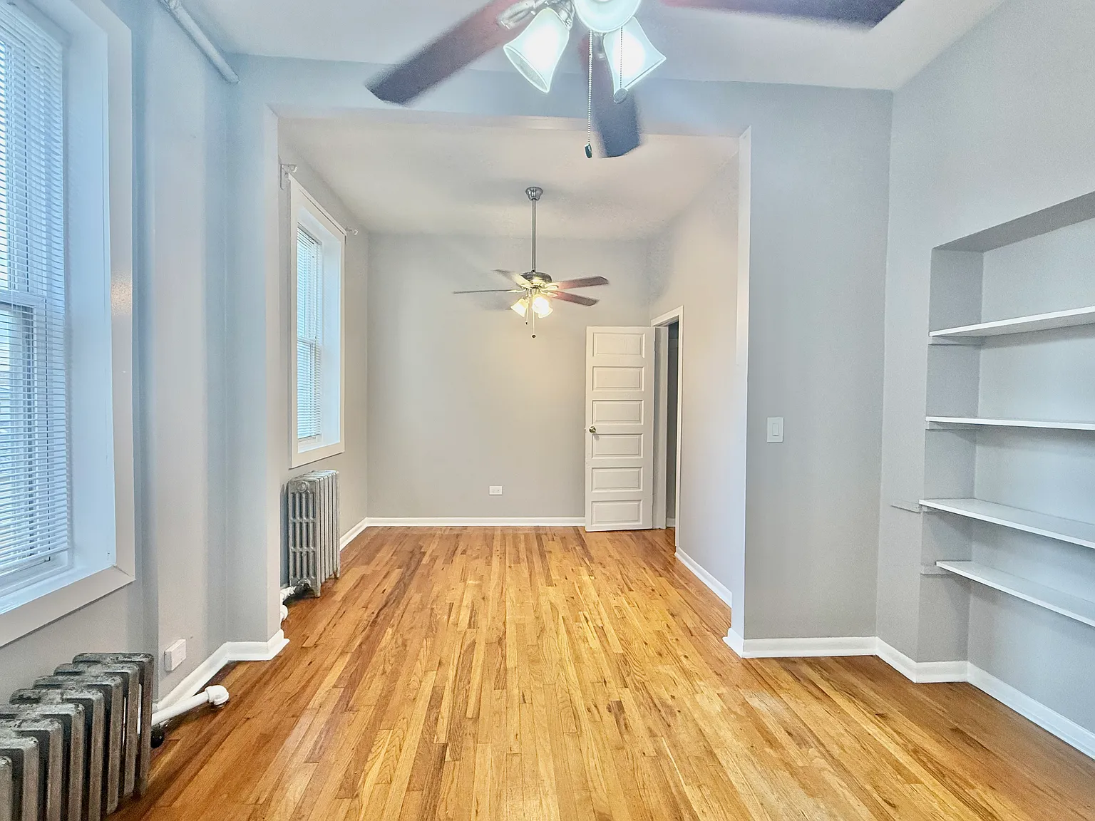 Studio, 425 sqft, $1,525 — Photo 1