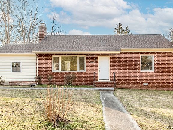 2nd image of 21404 Robertson Ave