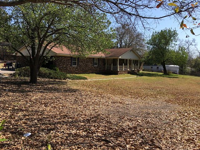 2nd image of 4384 Vaucluse Rd