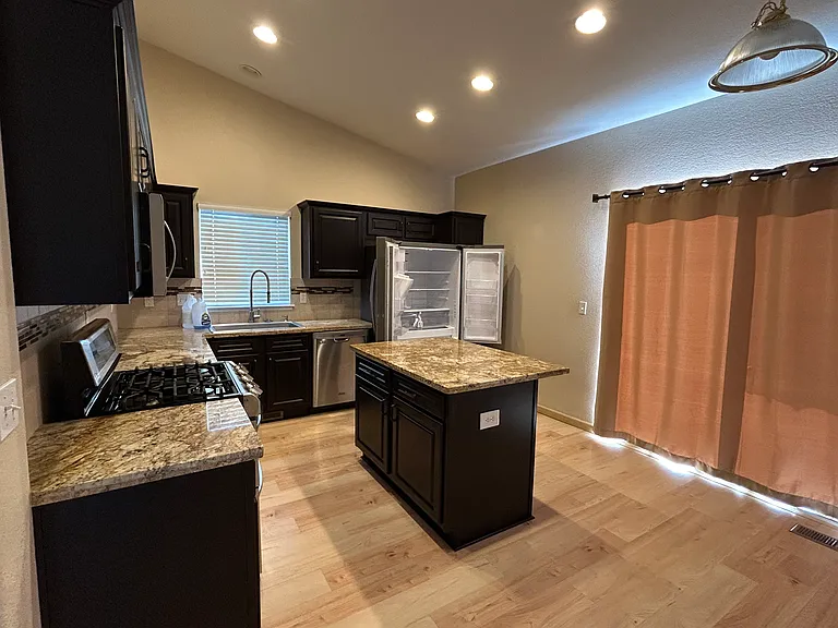 20980 White Rock Dr — Photo 11