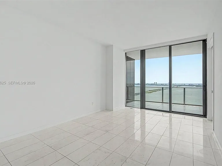 480 NE 31st St #3902 — Photo 28