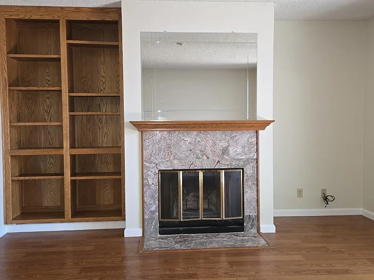 6125 Thornton Ave #E — Photo 8
