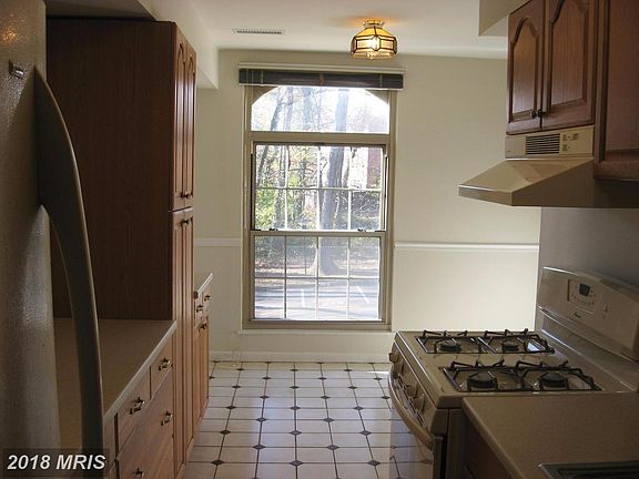 5th image of 3318 Woodburn Village Dr APT 12