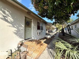 817 2nd St APT 4, West Palm Beach, FL 33401