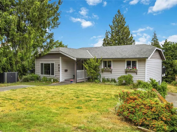 584 Stornoway Dr, Colwood, BC V9C 3J8