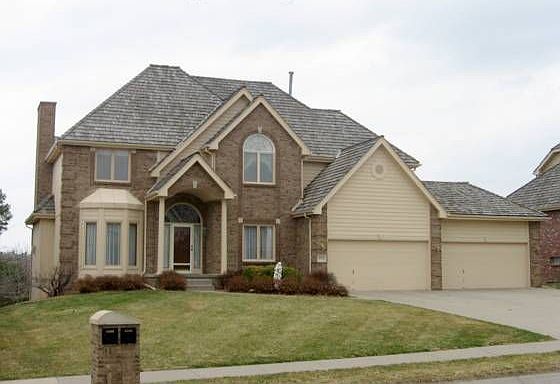1st image of 2020 S 186th St