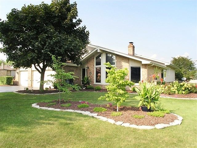 1st image of 14862 Cedar Glen Dr