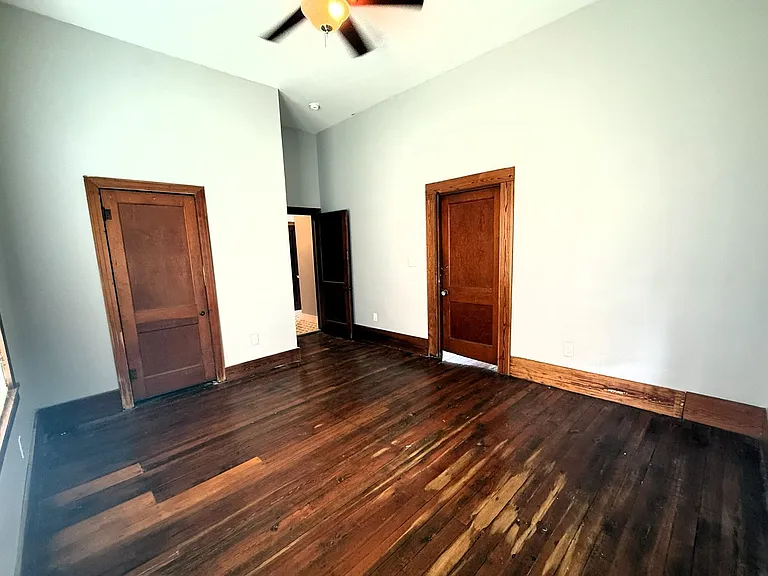 316 Kirkman St — Photo 15